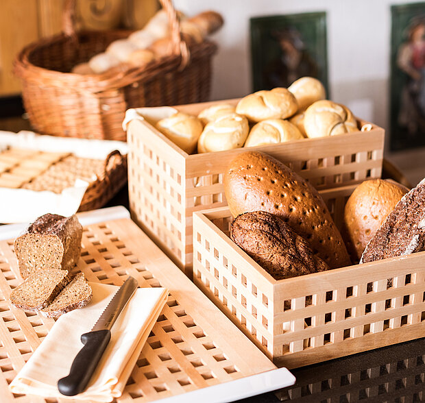 Brot und Gebäck beim Buffet im Hotel Solaria Ischgl