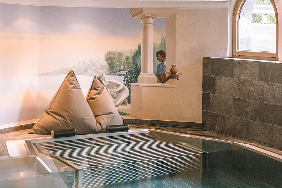 Ischgl Hotel mit Pool im 4*S Hotel Solaria 